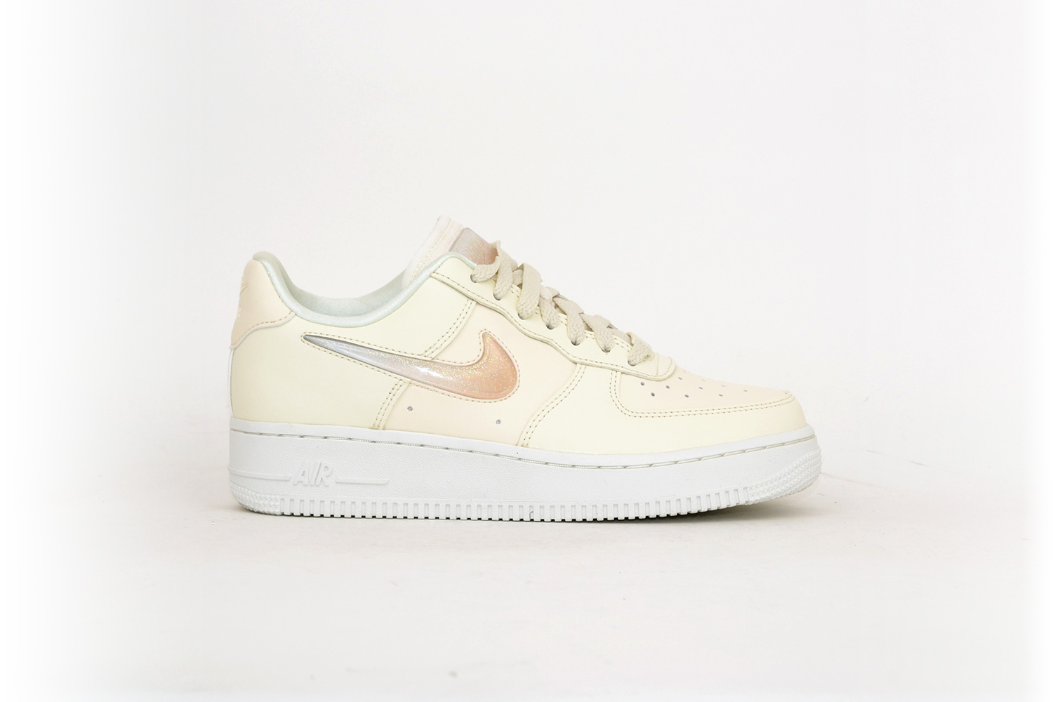 nike glitzer sneaker