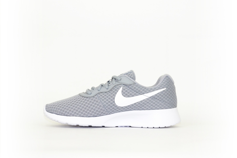 Nike Tanjun grau / weiß